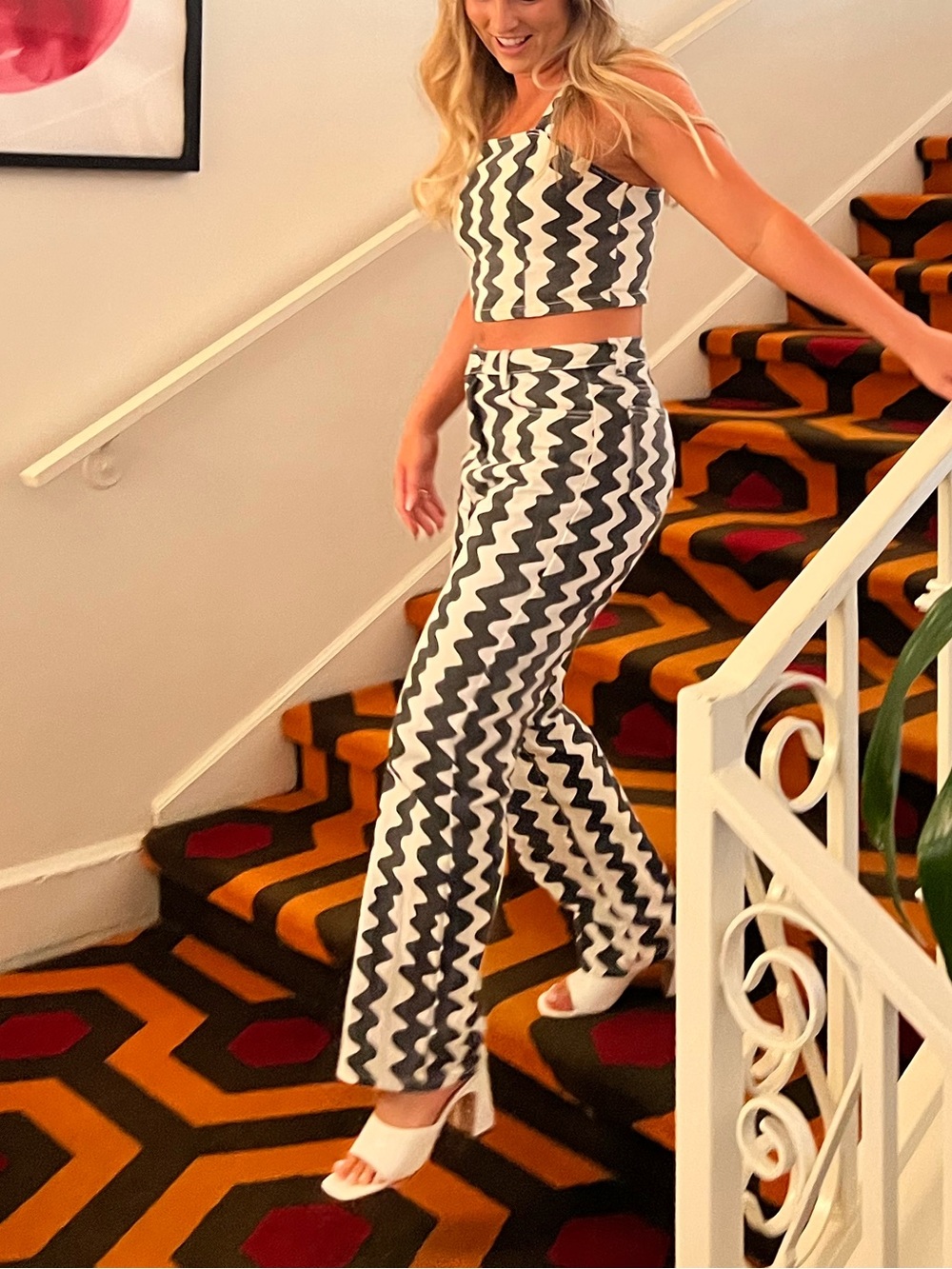 Cider Black & White Retro 2 Piece Set - High Waist Pants & Crop Top
